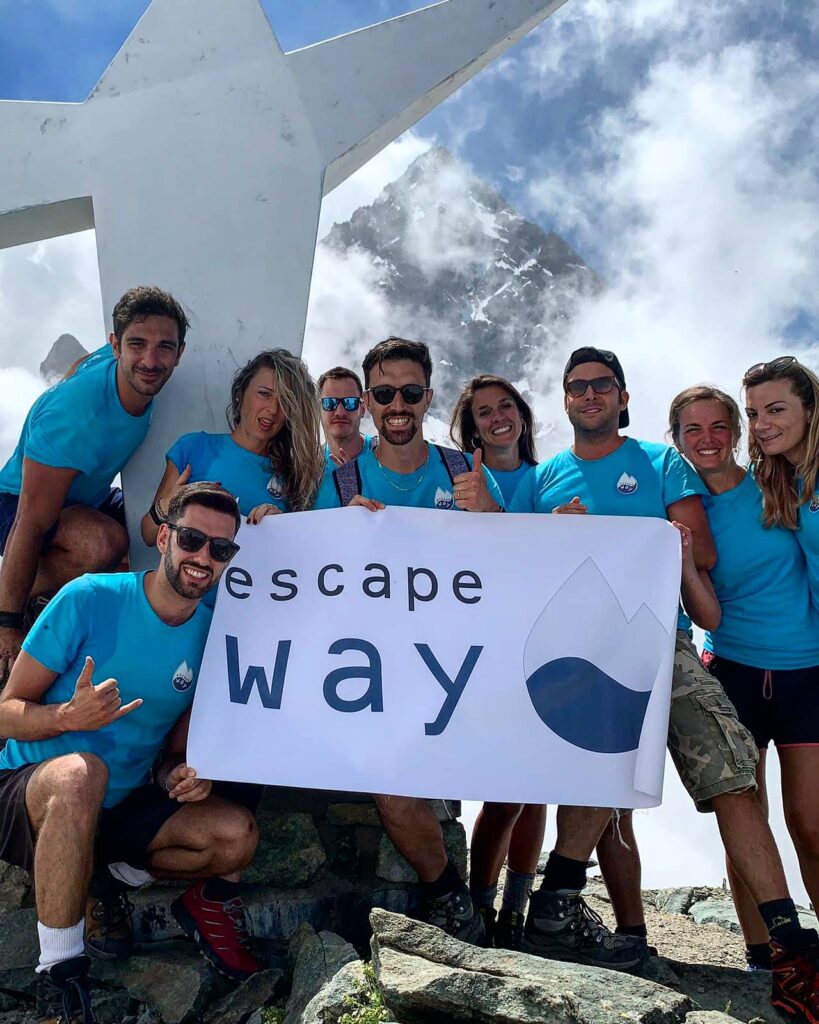 Gallery Escape Way Team